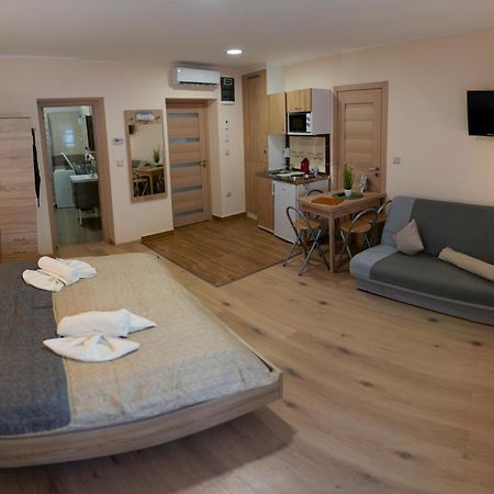 Holiday Apartmanhaz Jula Exterior foto