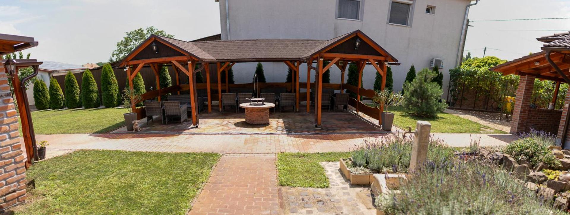 Holiday Apartmanhaz Jula Exterior foto