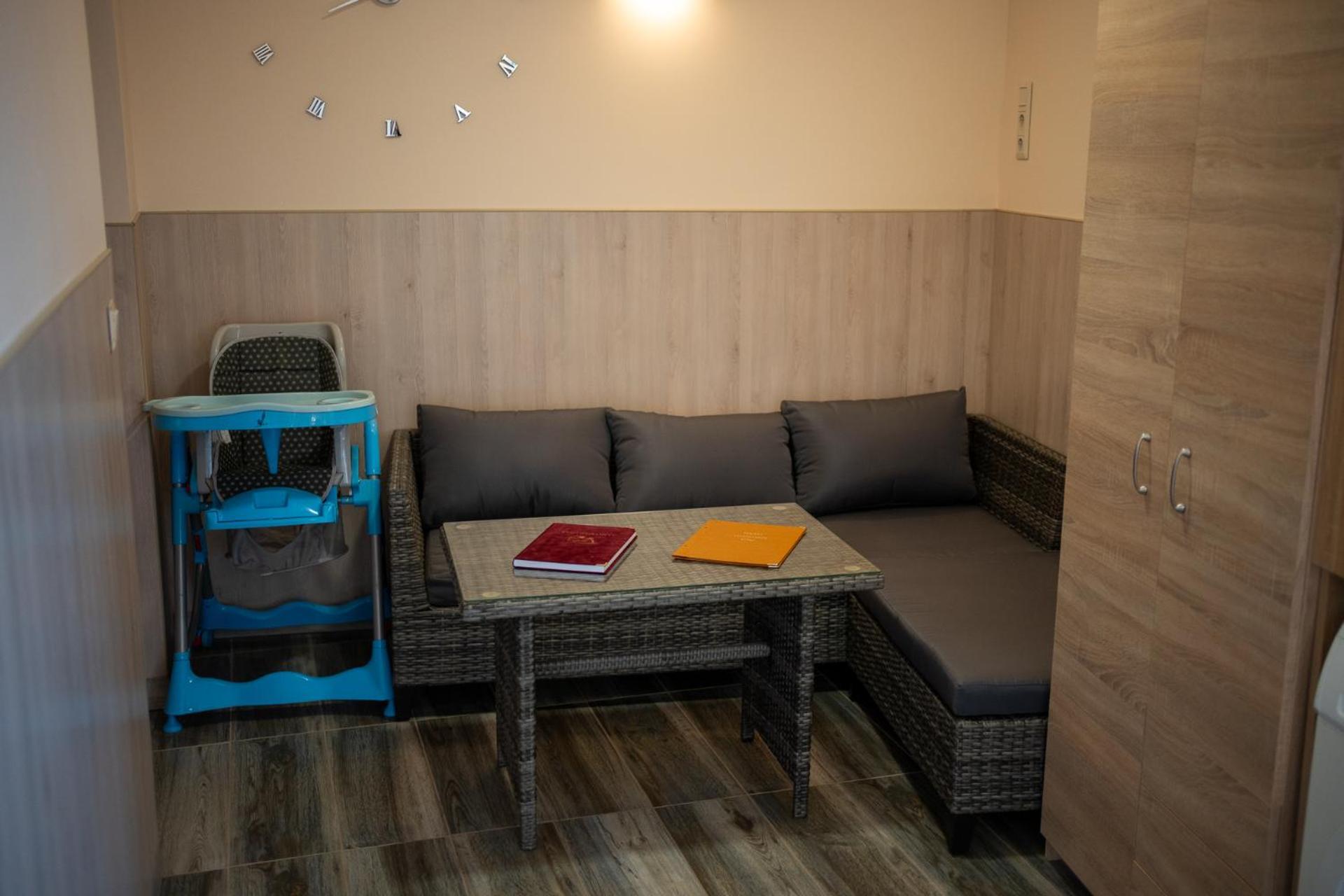 Holiday Apartmanhaz Jula Exterior foto
