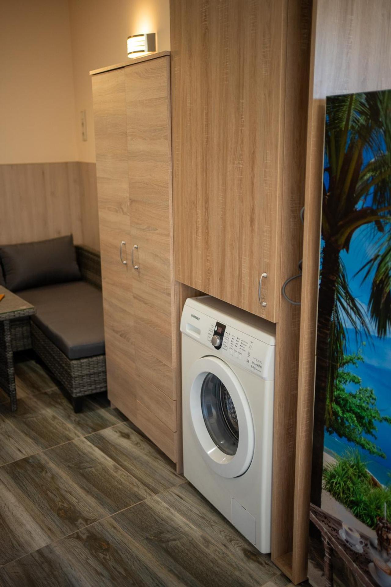 Holiday Apartmanhaz Jula Exterior foto
