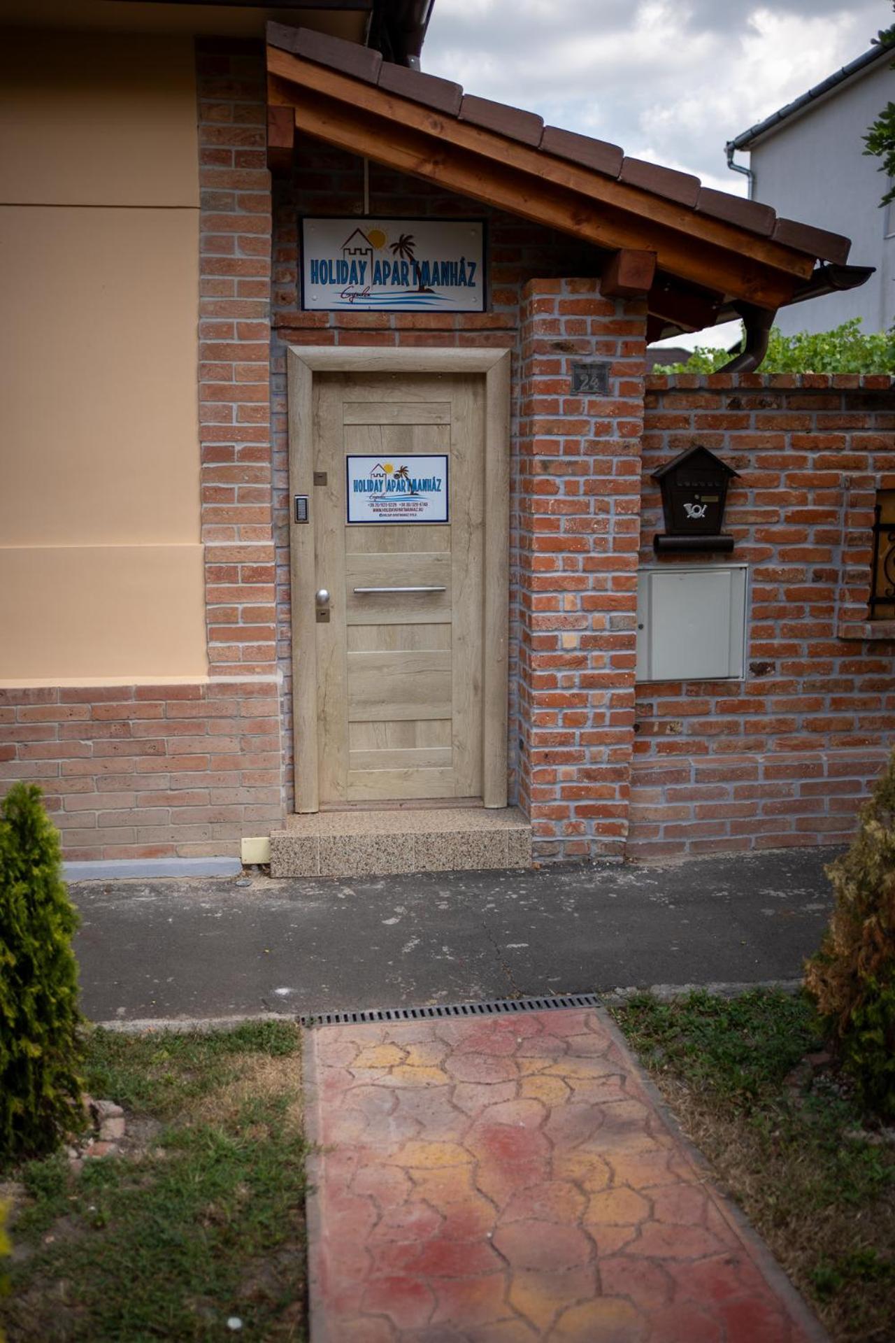 Holiday Apartmanhaz Jula Exterior foto